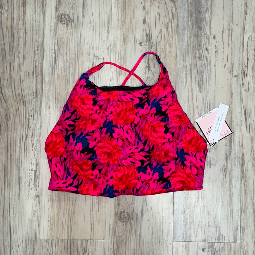 VS Sports Bra